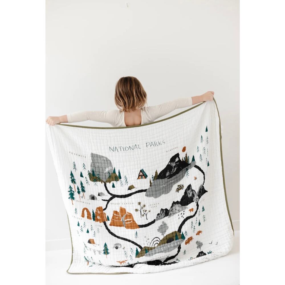 NEW Clementine Kids National Parks Quilt Blanket, NWT